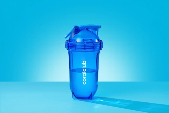 Shaker coralclub, blu